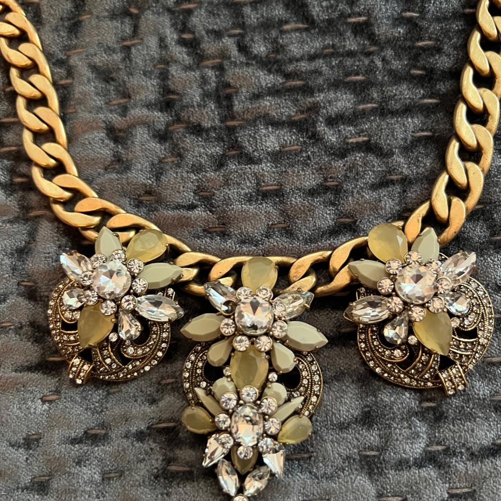 J Crew Jeweled statement necklace. - Picture 8 of 11